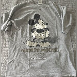Disney Classic Mickey Mouse T-shirt